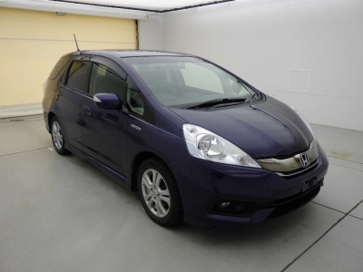 HONDA FIT SHUTTLE