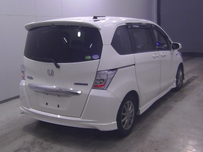 HONDA FREED