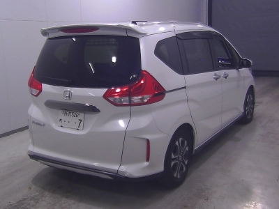 HONDA FREED+