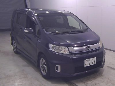 HONDA FREED SPIKE