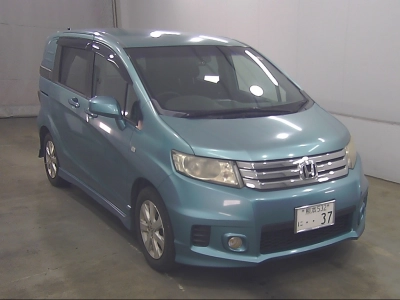 HONDA FREED SPIKE