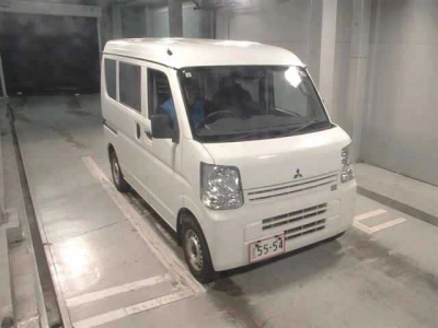 MITSUBISHI MINICAB