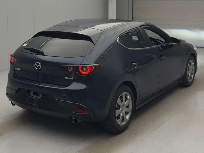 MAZDA MAZDA3 FASTBACK