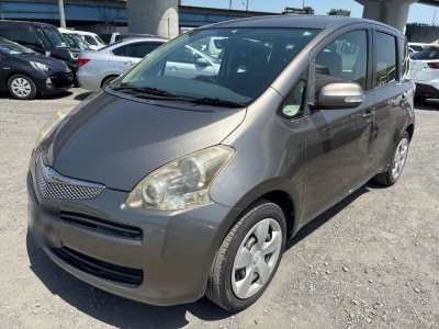 TOYOTA RACTIS