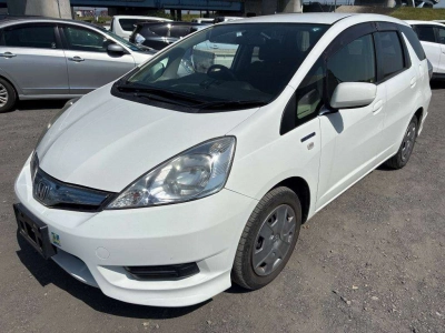 HONDA FIT SHUTTLE HYBRID