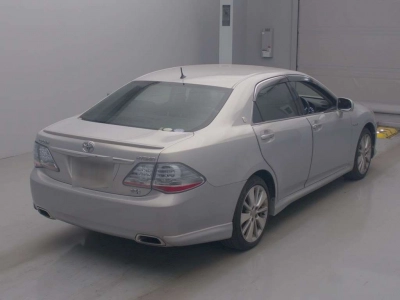 TOYOTA CROWN HYBRID