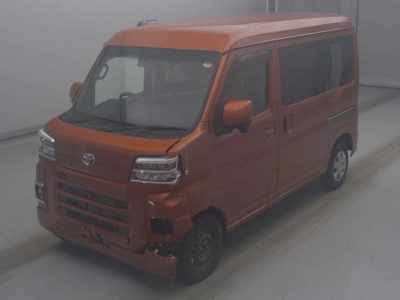TOYOTA PIXIS VAN
