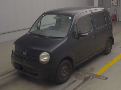 DAIHATSU MOVE LATTE