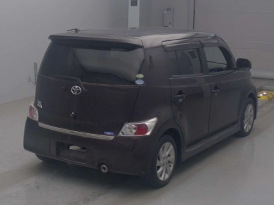 TOYOTA BB