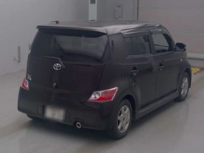 TOYOTA BB
