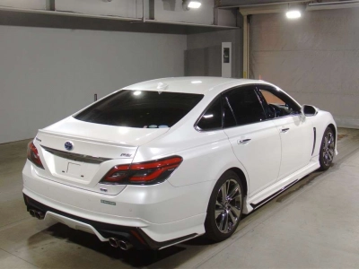 TOYOTA CROWN HYBRID