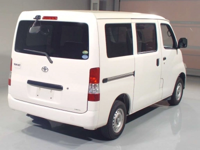 TOYOTA TOWN ACE VAN