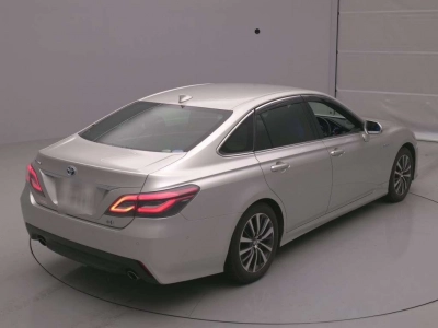 TOYOTA CROWN HYBRID