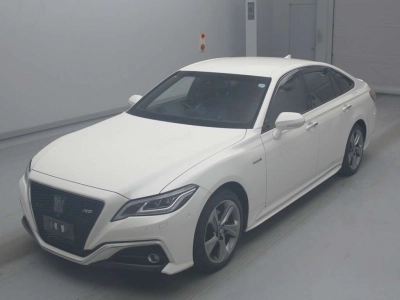 TOYOTA CROWN HYBRID