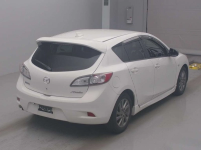 MAZDA AXELA SPORT