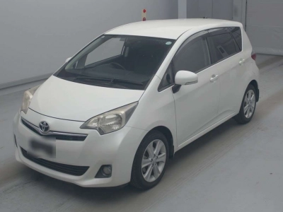 TOYOTA RACTIS