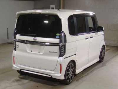 HONDA N BOX CUSTOM