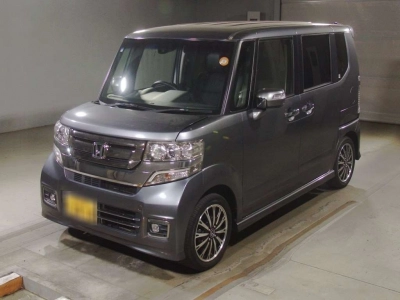 HONDA N BOX CUSTOM