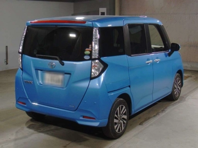 TOYOTA TANK