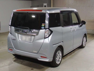 TOYOTA TANK