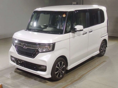 HONDA N BOX CUSTOM