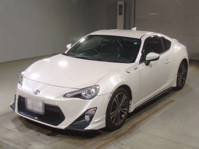 TOYOTA 86