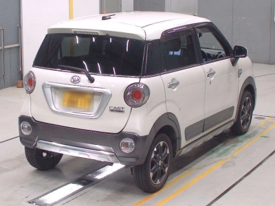 DAIHATSU CAST