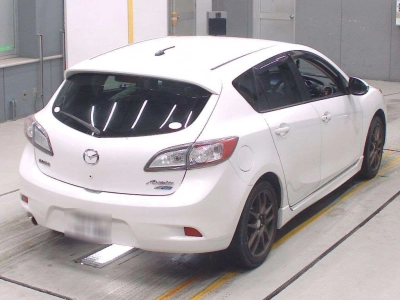 MAZDA AXELA SPORT