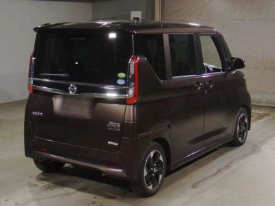 NISSAN ROOX