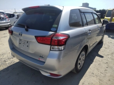 TOYOTA COROLLA FIELDER