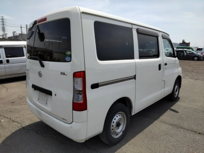 TOYOTA TOWN ACE