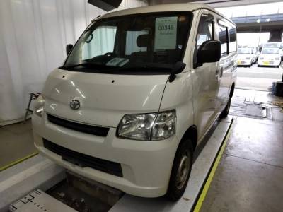 TOYOTA TOWN ACE