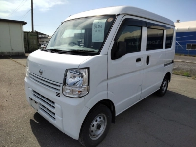 NISSAN NV100 CLIPPER