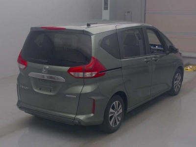 HONDA FREED + HYBRID