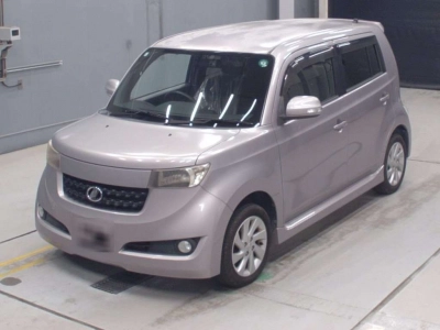 TOYOTA BB