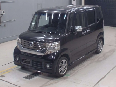 HONDA N BOX CUSTOM