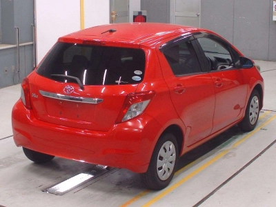 TOYOTA VITZ