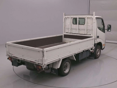 TOYOTA DYNA TRUCK