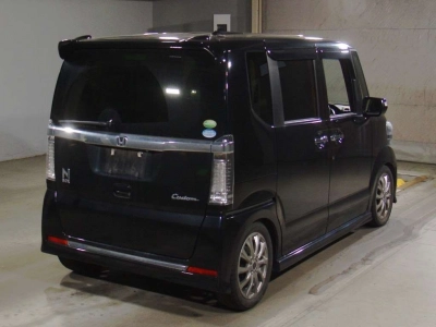 HONDA N BOX CUSTOM