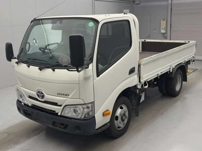 TOYOTA DYNA TRUCK