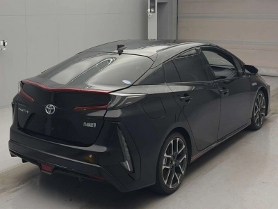 TOYOTA PRIUS PHV