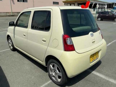 DAIHATSU ESSE