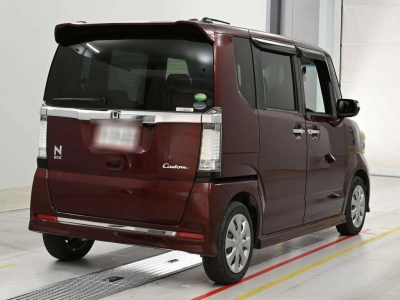 HONDA N BOX CUSTOM