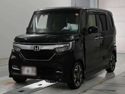HONDA N BOX CUSTOM