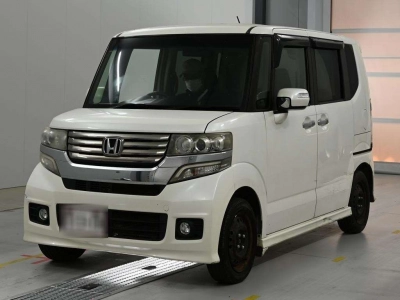 HONDA N BOX CUSTOM