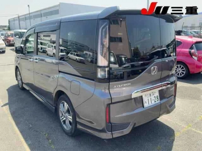 HONDA STEPWGN SPADA