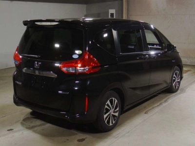 HONDA FREED HYBRID