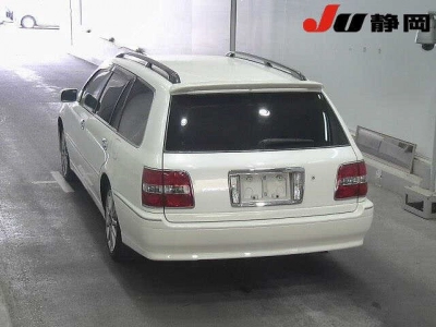 TOYOTA CROWN ESTATE