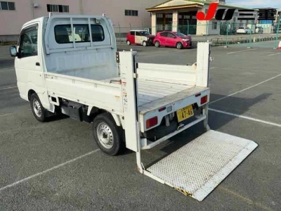 SUZUKI CARRY