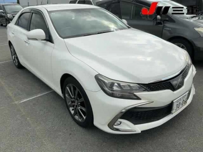 TOYOTA MARK X